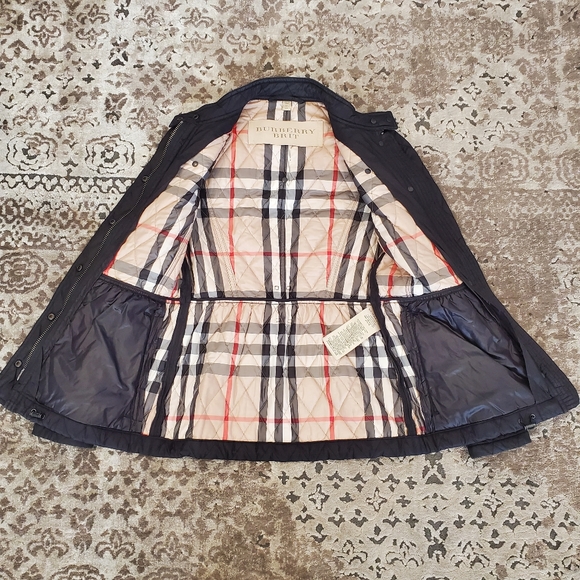 Burberry Black Quilted Jacket Size XS - Picture 3 of 7